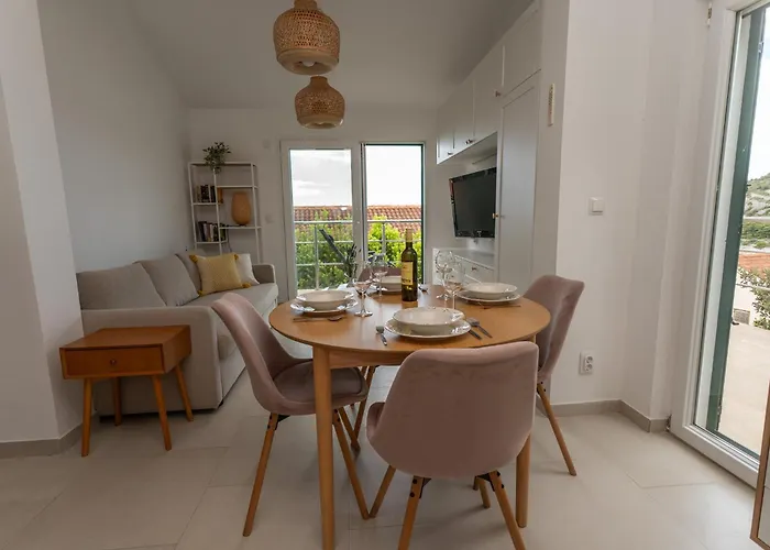 House With Amazing View And Bbq- Uvala Stivasnica * Ražanj